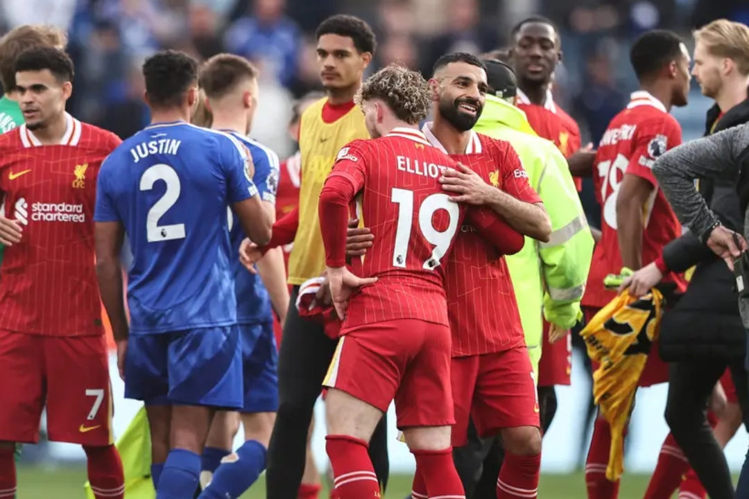 开云app官网 -包含里程碑夜！利物浦刷新队史纪录，NBA总决赛今晚刷纪录，悬念犹存，赛季目标并未改变的词条